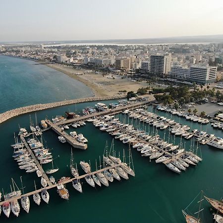 Citycenter Rooms Next To The Beach Larnaca Luaran gambar