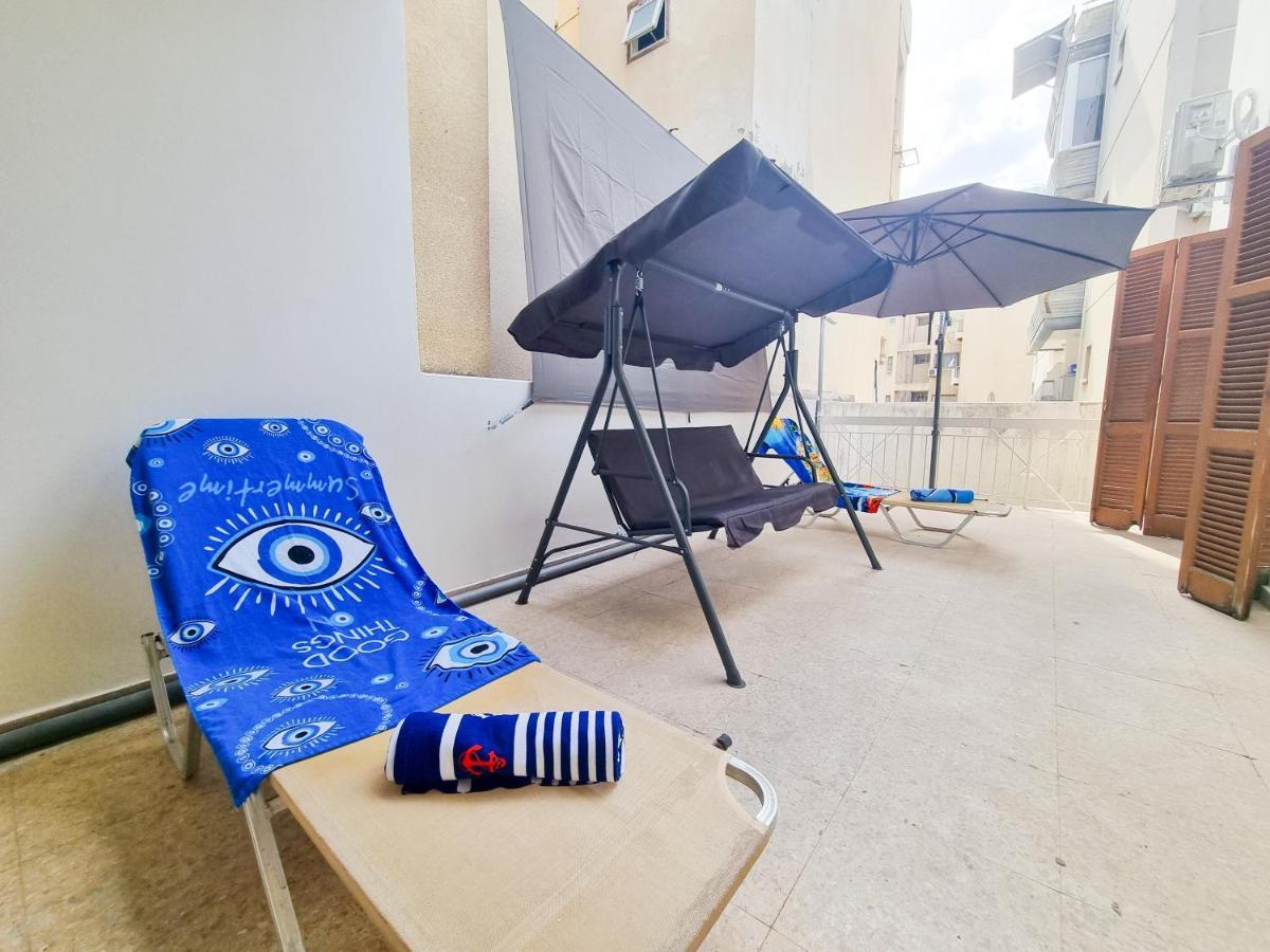 Citycenter Rooms Next To The Beach Larnaca Luaran gambar